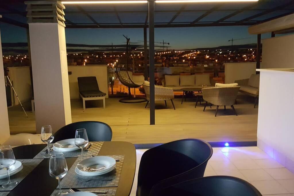 Sun Terrace Apartment Torrevieja Eksteriør bilde